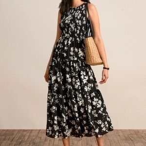 NWT Anne Klein Smocked-Bodice Tiered Maxi Dress in Black/White print XL